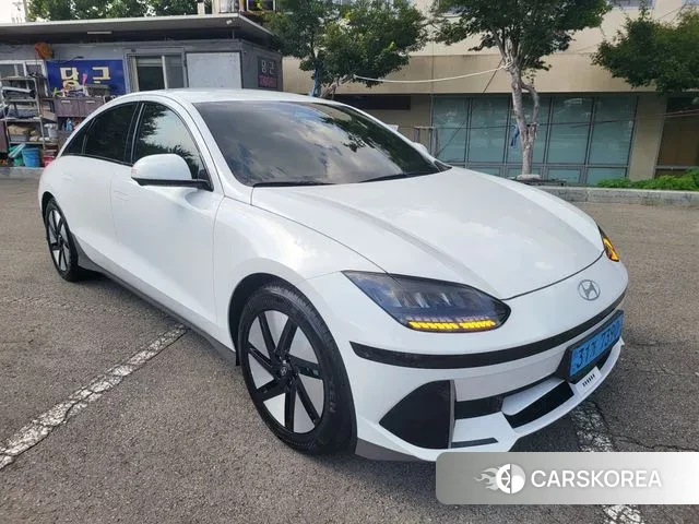 Hyundai Ionic 6 2022 Белый из Кореи