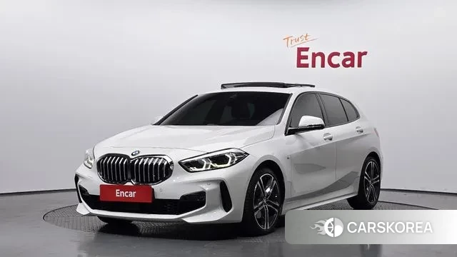 BMW 1 Series (F40) 2021 Белый из Кореи