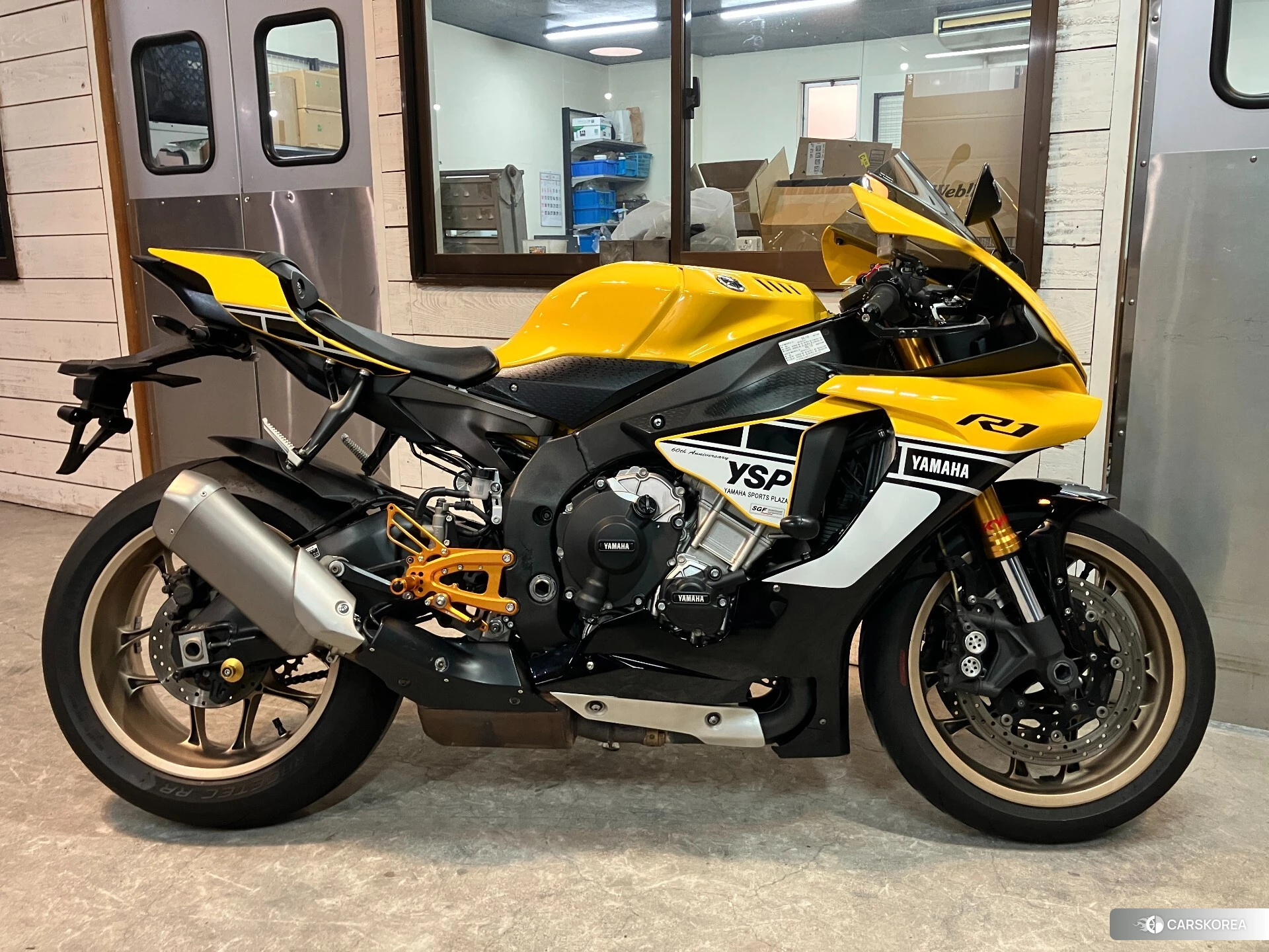 Yamaha YZF-R1 2016 из Японии
