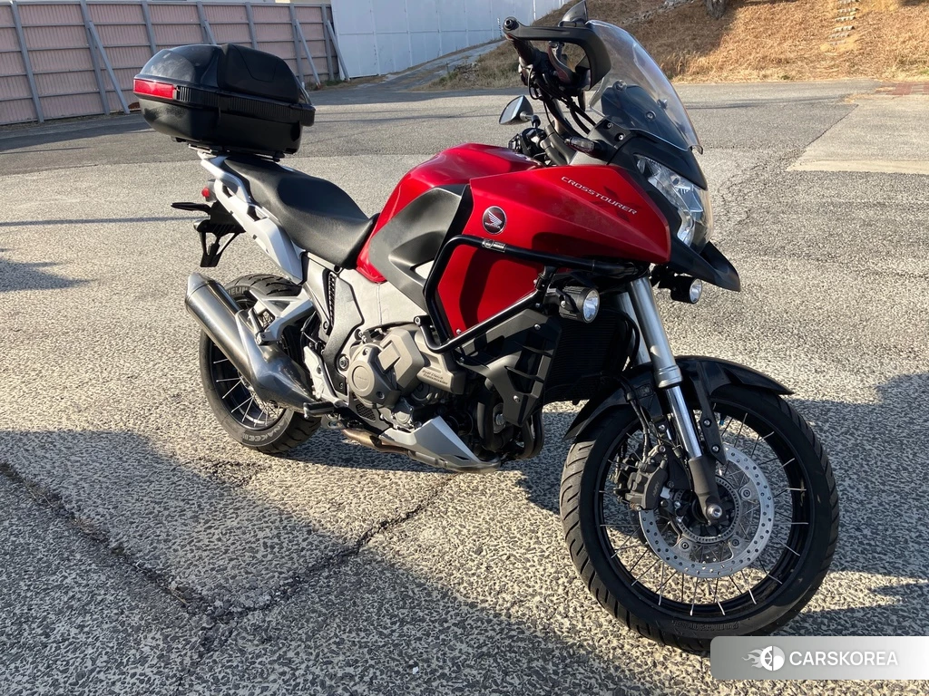 Проданный Honda VFR1200X DCT 2012 из Японии