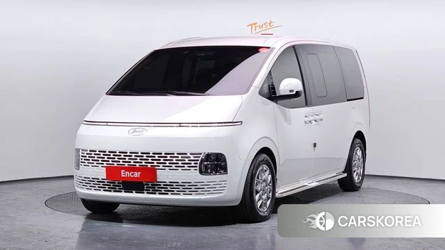 Hyundai Staria 2025 Белый из Кореи