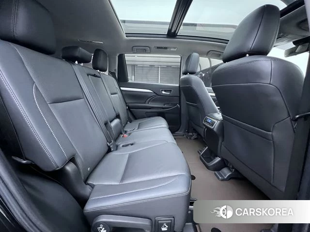 Toyota Highlander 2021 Черный из Китая