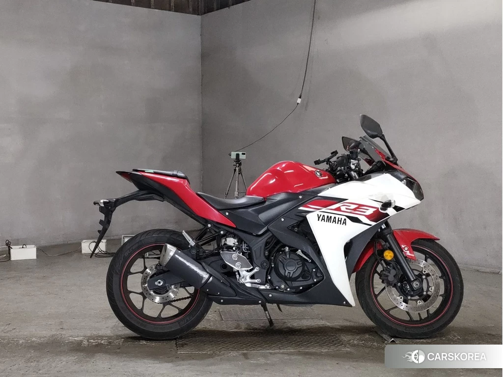 Проданный Yamaha YZF-R3 2015 из Японии