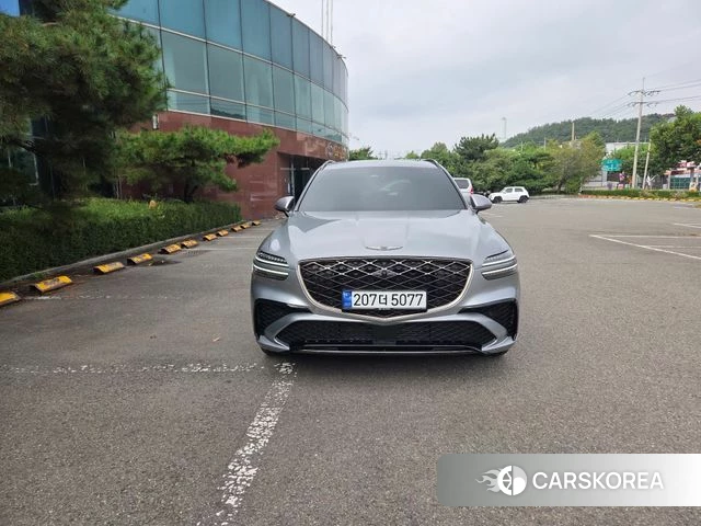 Genesis GV70 2024 Серебристо-серый из Кореи
