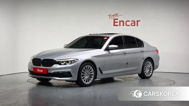 BMW 5 Series (G30) 2019 Серебряный из Кореи