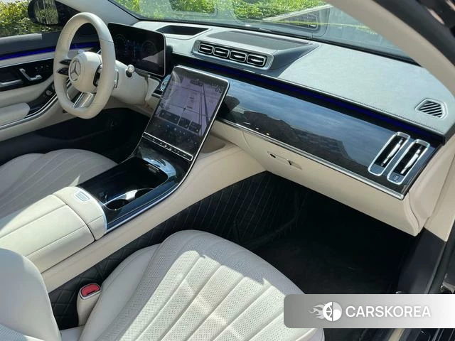 Mercedes-Benz S-class 2022 Черный из Китая