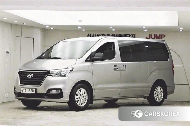 Hyundai The New Grand Starex 2018 Серебряный из Кореи