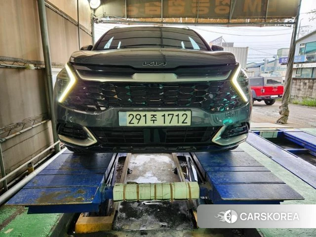 Kia Sportage 5th Generation 2024 Серебристо-серый из Кореи