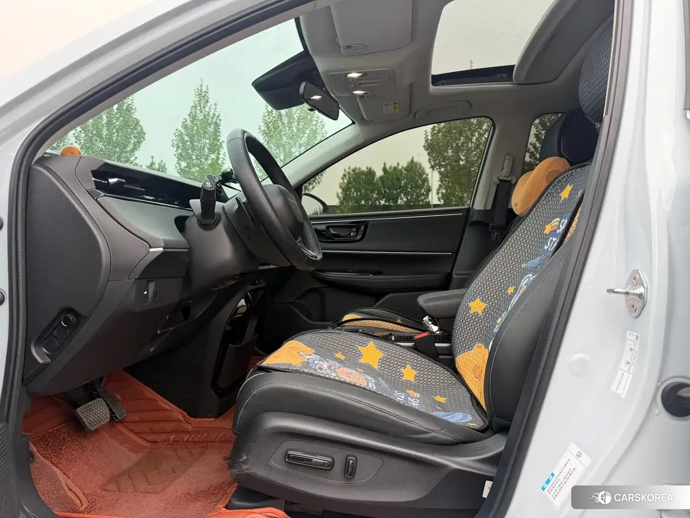 Honda e:NP2 2025 Белый из Китая