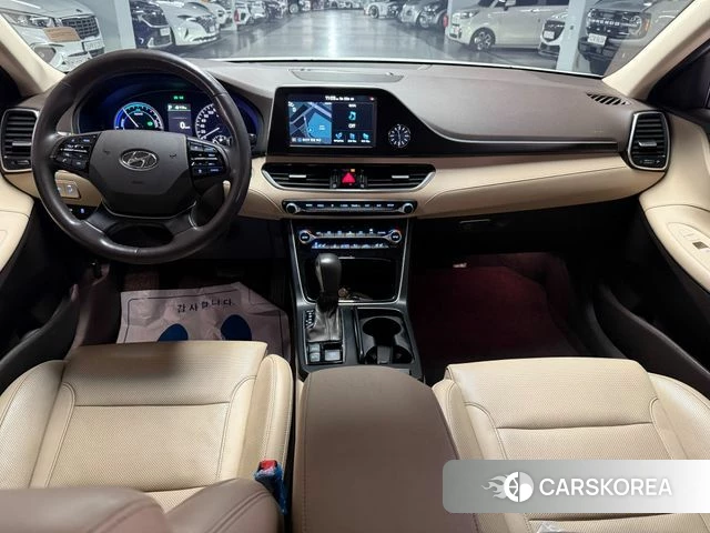 Hyundai Grandeur IG Hybrid 2018 Белый из Кореи