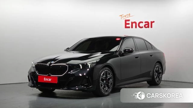 BMW 5 Series (G60) 2026 Черный из Кореи