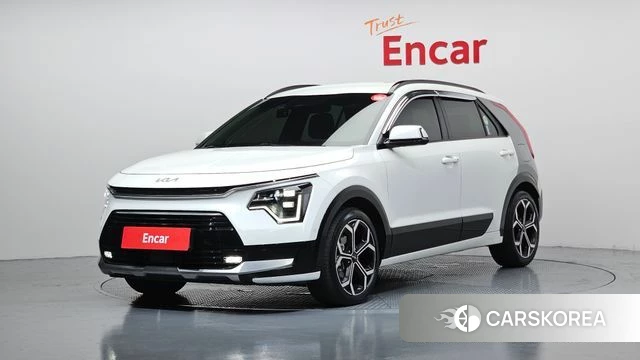 Kia Di Ol Nu Niro 2022 Белый из Кореи