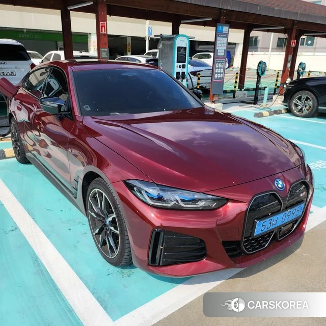 BMW i4 2024 Красный из Кореи