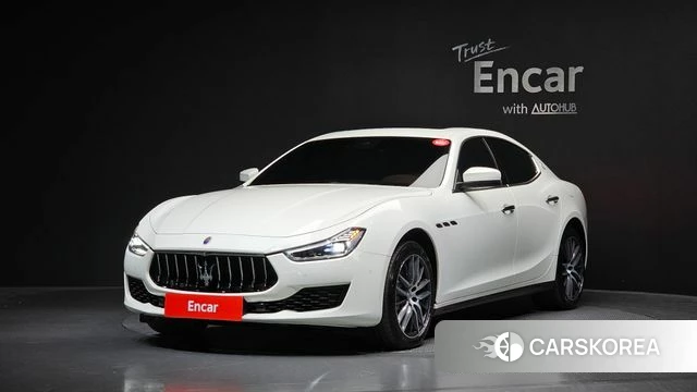 Maserati Ghibli 2020 Белый из Кореи