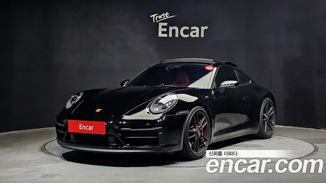 Porsche 911(992) 2023 Черный из Кореи