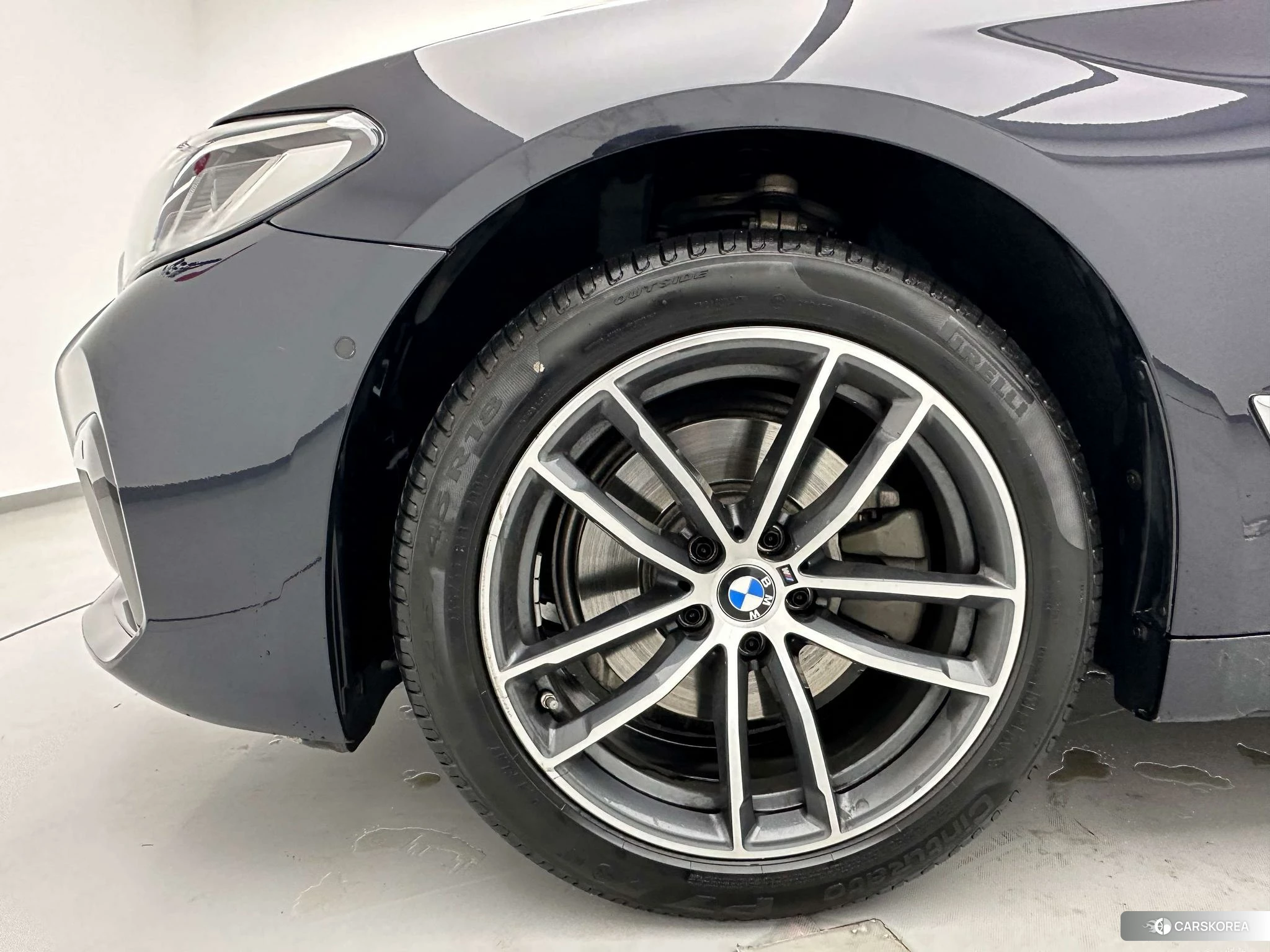 BMW 5 series 2021 Черный из Китая