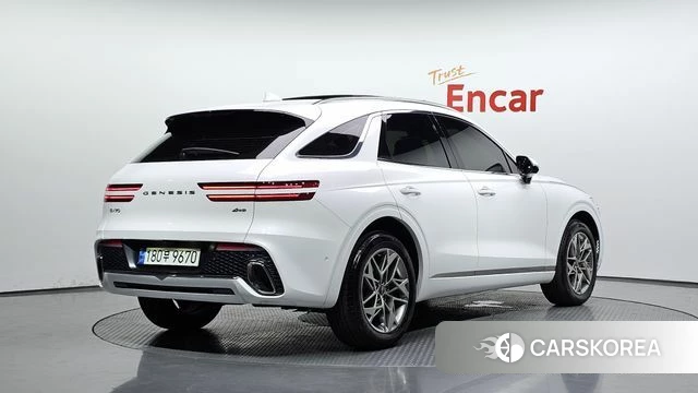 Genesis GV70 2021 Белый из Кореи