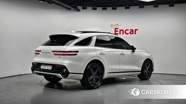 Genesis GV70 2023 Белый из Кореи