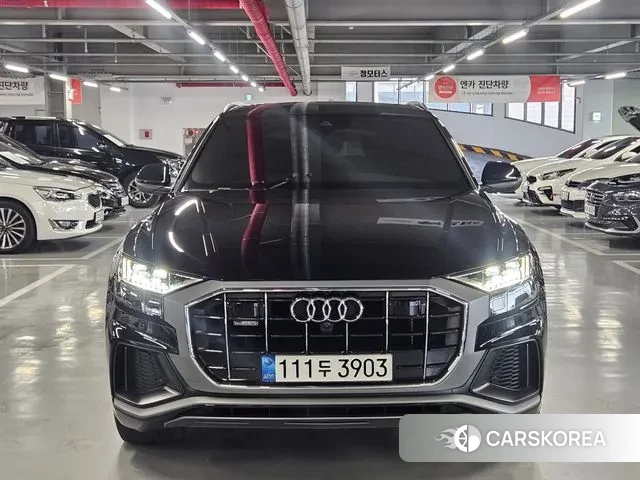 Audi Q8 (4M) 2021 Черный из Кореи