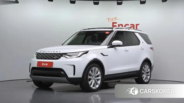 Land Rover Discovery 5 2022 Белый из Кореи