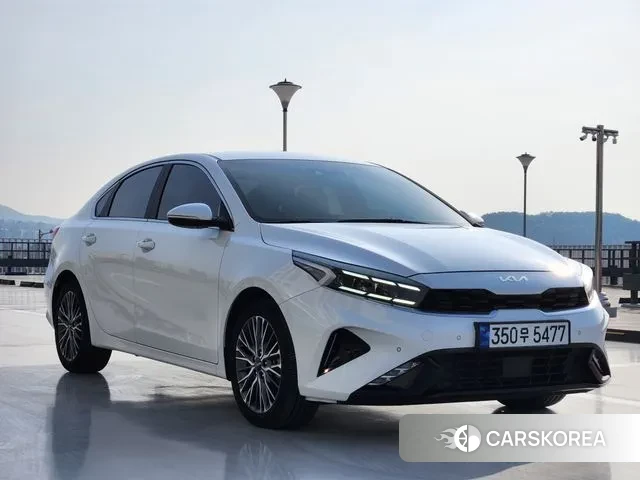 Kia The New K3 2nd generation 2022 Белый из Кореи