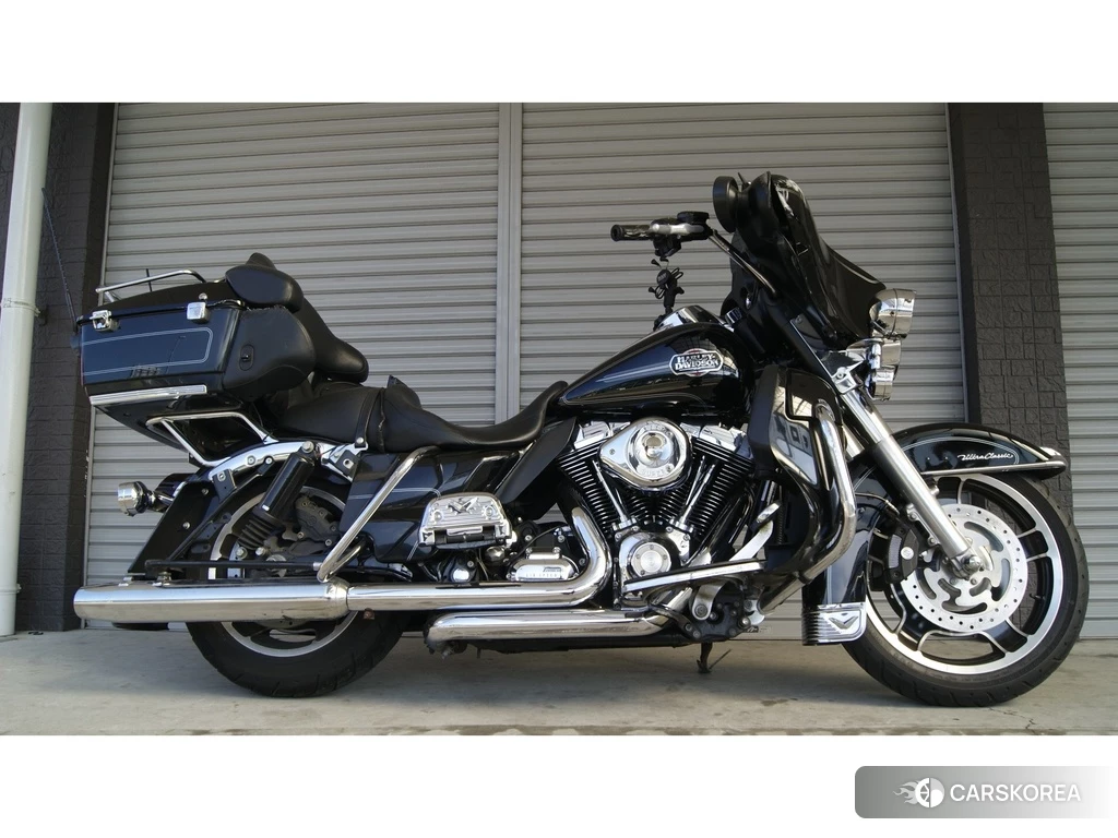 Проданный Harley-Davidson Electra Glide FLHTCU1580 2010 из Японии
