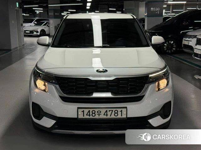 Kia Seltos 2019 Белый из Кореи