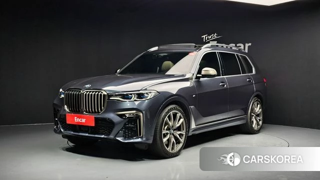 BMW X7 (G07) 2022 Серый из Кореи