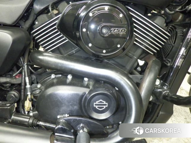 Engine photo