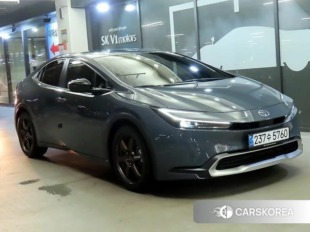 Toyota Prius 5th Generation 2024 Серый из Кореи