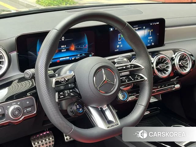 Mercedes-Benz Class A AMG (imported) 2025 Черный из Китая