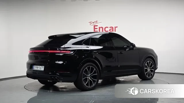 Porsche Cayenne (PO536) 2024 Черный из Кореи