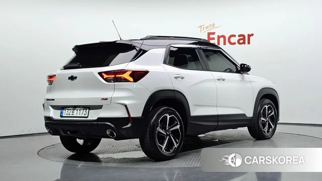 Chevrolet (GM Daewoo) Trailblazer 2022 Белый из Кореи