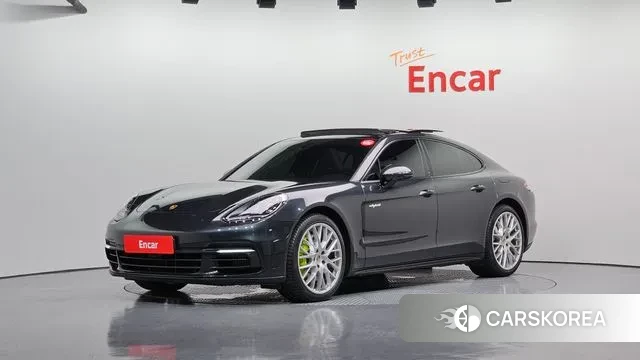 Porsche Panamera (971) 2020 Серый из Кореи