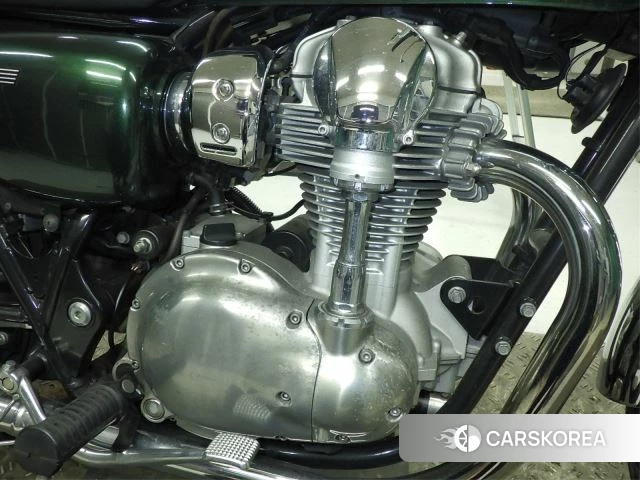 Engine photo