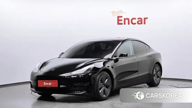Tesla Model 3 2021 Черный из Кореи