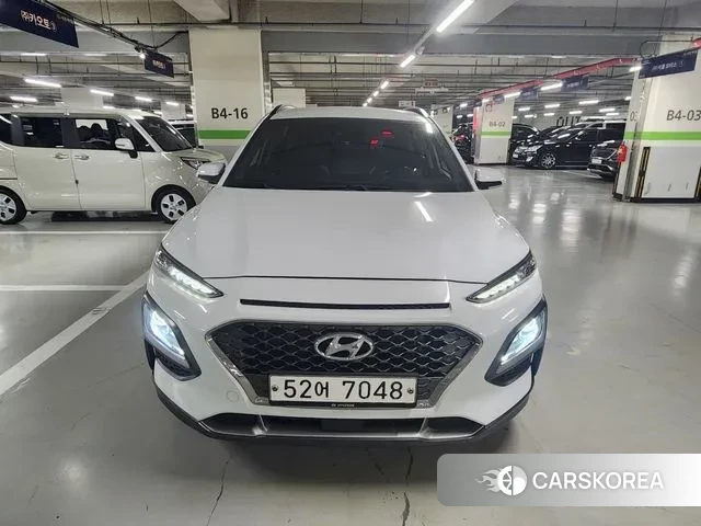 Hyundai Kona 2018 Белый из Кореи