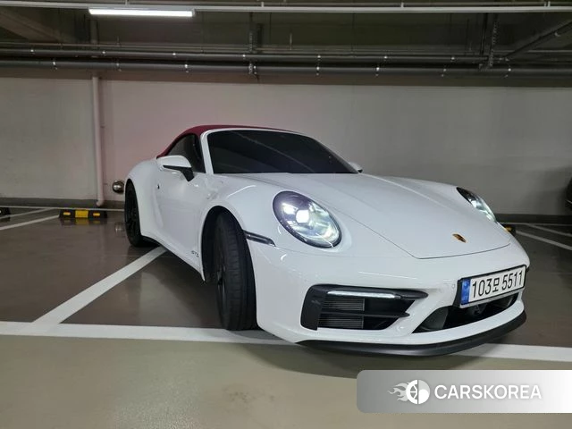 Porsche 911(992) 2023 Белый из Кореи