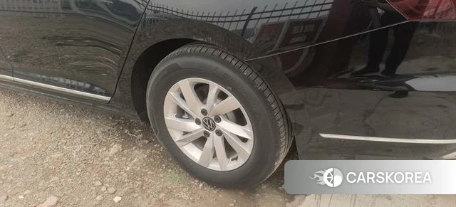 Volkswagen Passat PHEV 2025 Черный из Китая