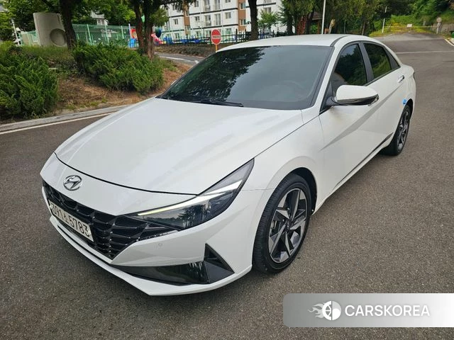 Hyundai Avante (CN7) 2021 Белый из Кореи