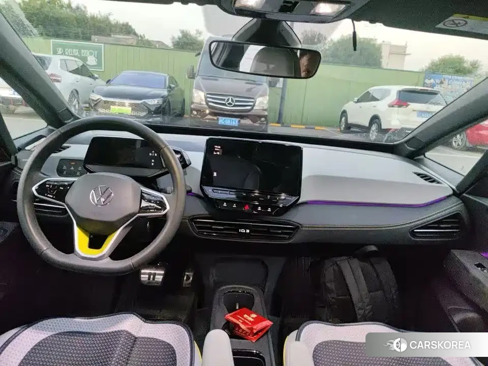 Volkswagen ID.3 2024 Белый из Китая