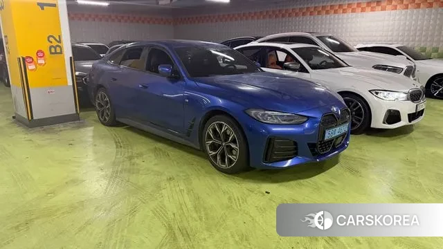 BMW i4 2023 Синий из Кореи