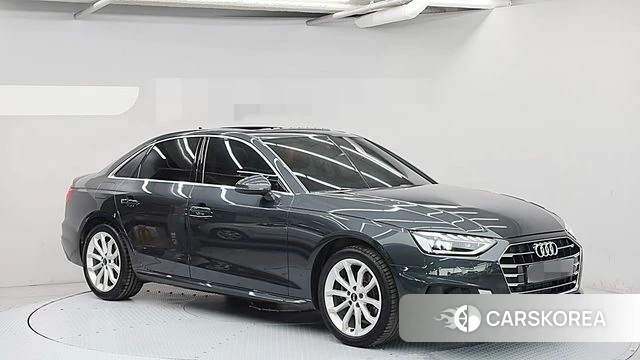Audi A4 (B9) 2023 Серый из Кореи