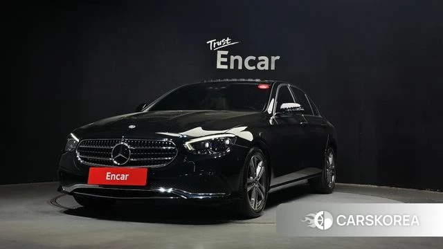 Mercedes-Benz E-Class W213 2022 Черный из Кореи