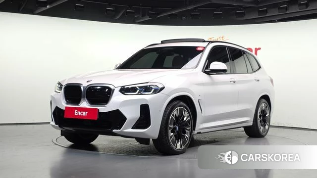 BMW iX3 2023 Белый из Кореи