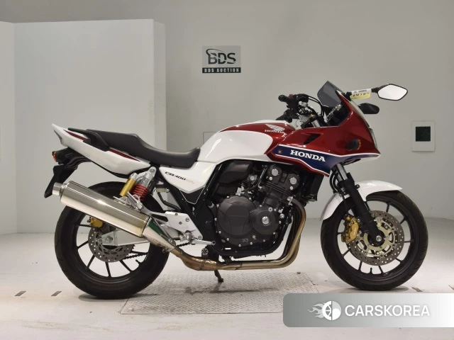 Проданный Honda CB400SF BOLDOR 2015 из Японии