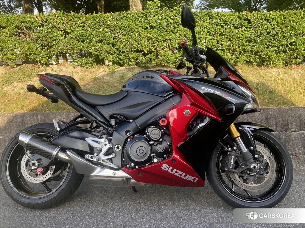 Проданный Suzuki GSX-S1000F 2015 из Японии