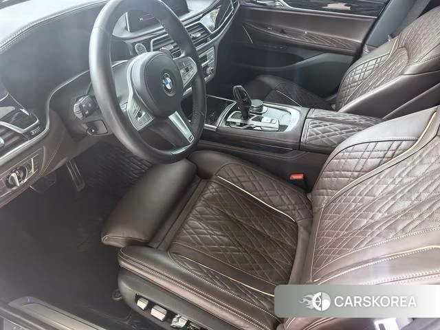 BMW 7 series 2022 Черный из Китая