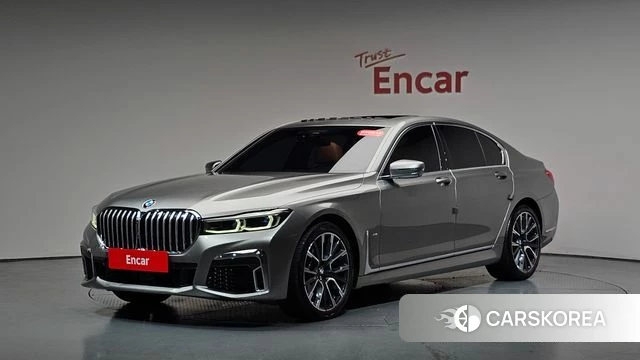 BMW 7 Series (G11) 2022 Серый из Кореи
