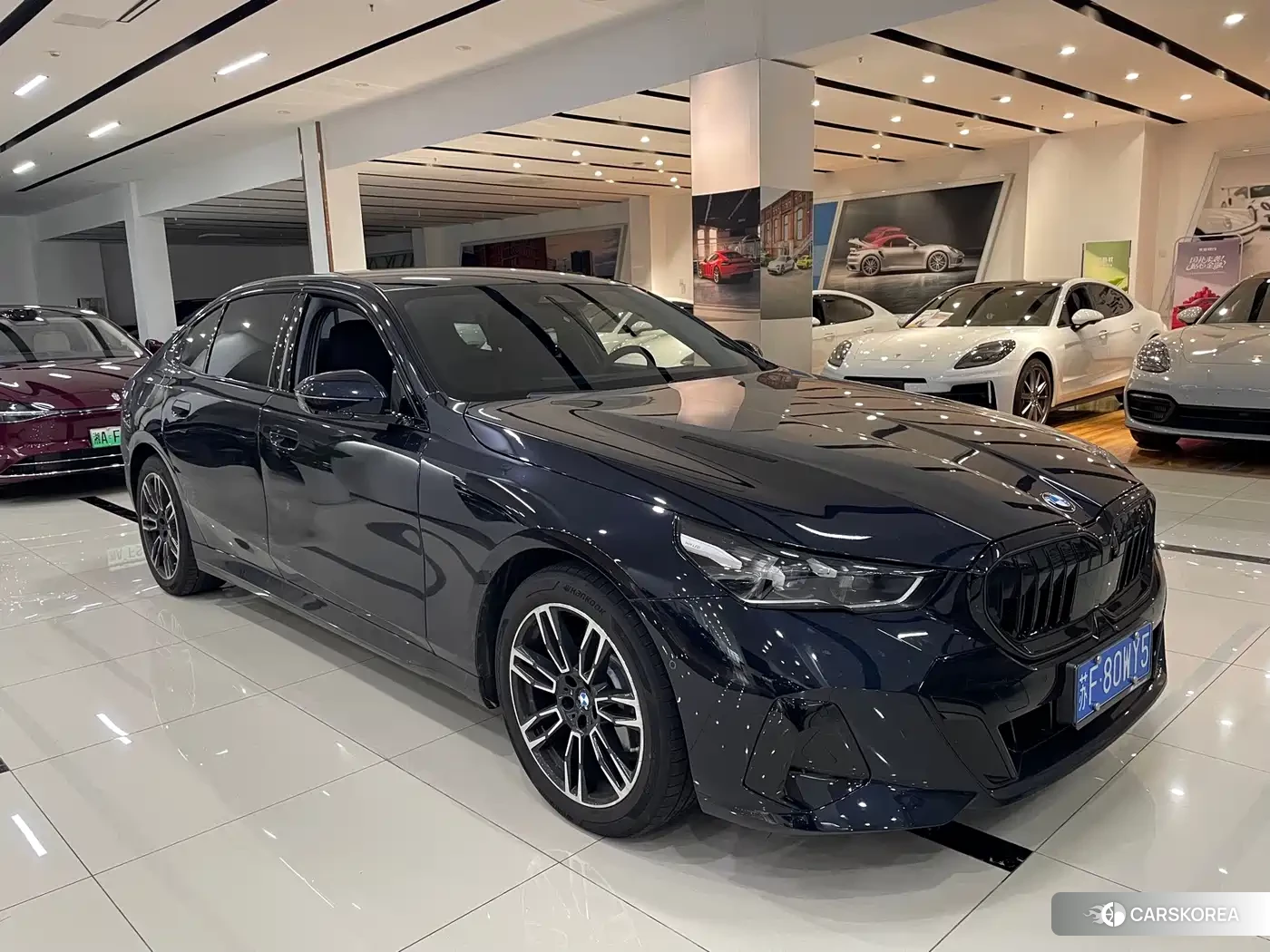 BMW 5 series 2026 Черный из Китая